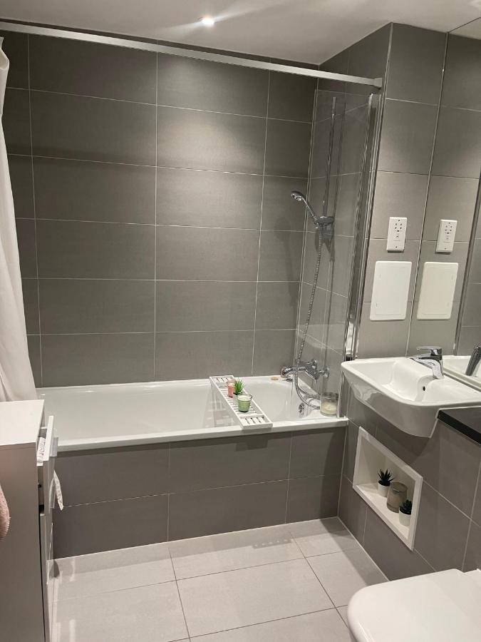 One Bed In Central Apartament